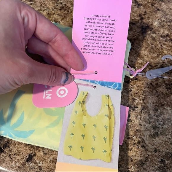 NWT Stoney Clover Lane x Target Reusable Tote Bag Light Yellow/Green Palm Trees - Picture 3 of 6
